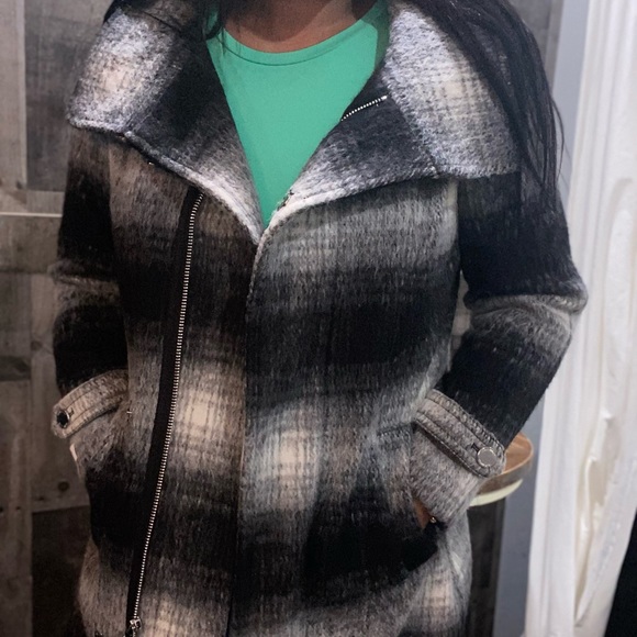 Calvin Klein Jacket - Picture 5 of 9